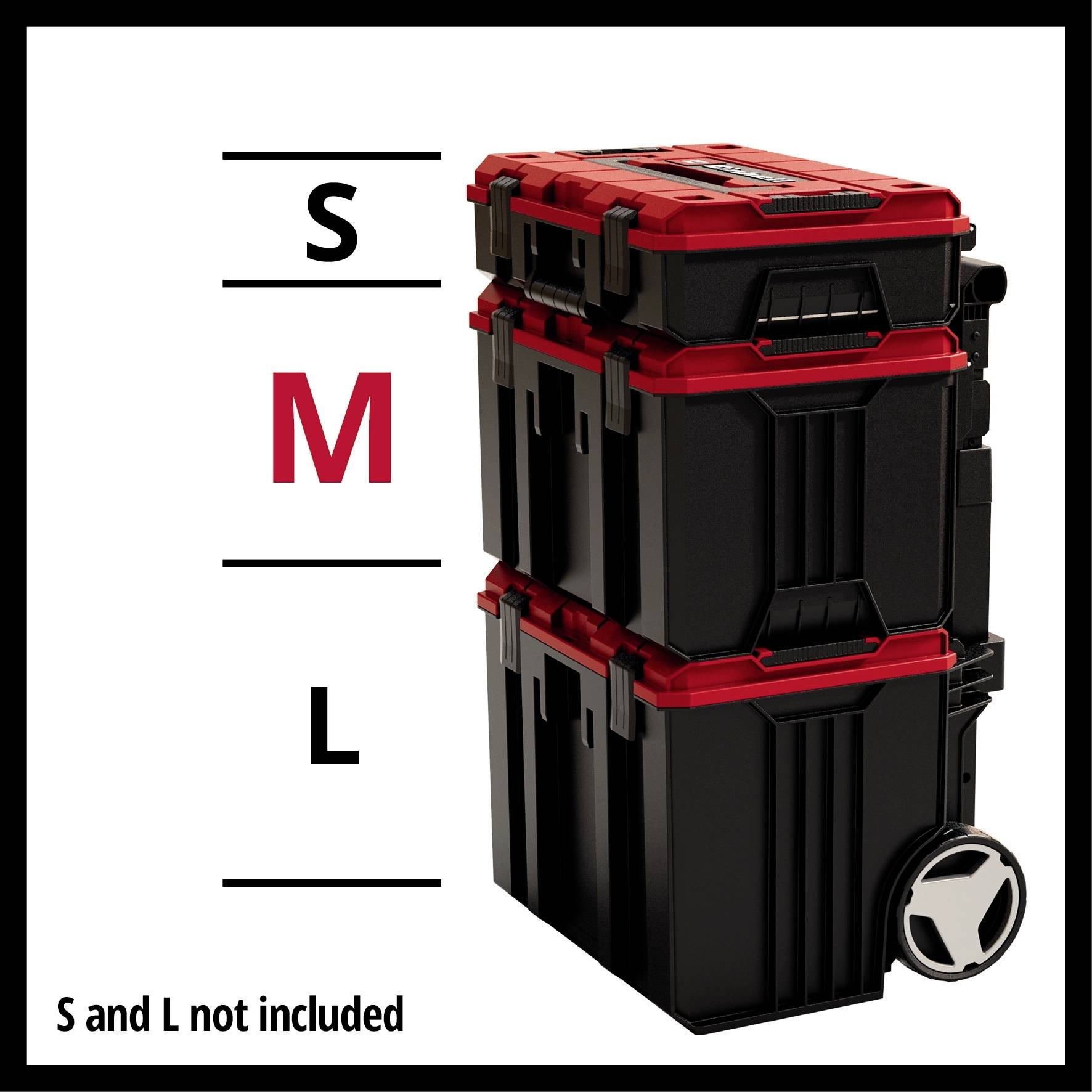 'Tre cassette degli attrezzi nere impilate una sull'altra, quella in alto con un coperchio rosso. Etichettatura: "S", "M", "L". "M" evidenziato in rosso.'