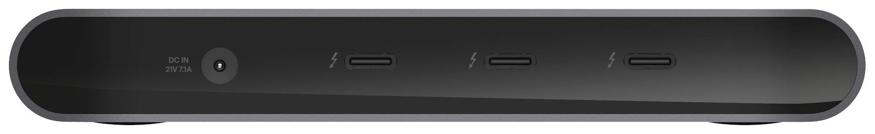 Un dispositivo elettronico nero con tre porte USB-C sul lato anteriore. A sinistra si trova il pulsante di accensione/spegnimento.