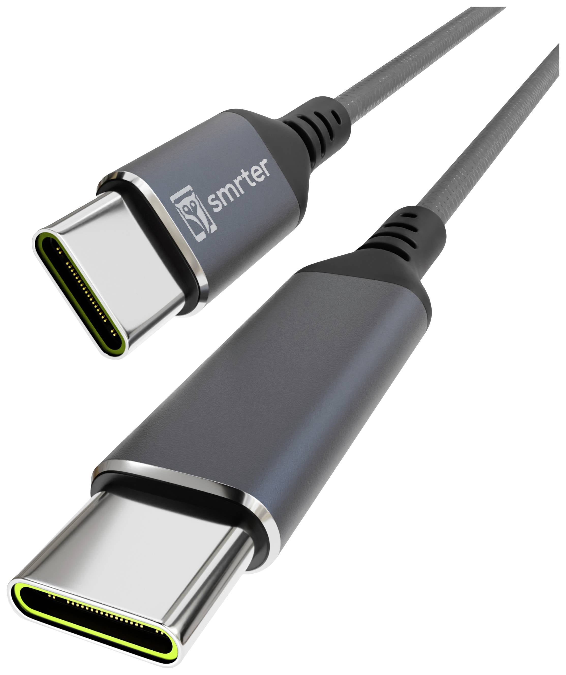 Due cavi USB-C grigi con accenti neri e una parte interna verde, il marchio 'smrter' è visibile sui connettori.