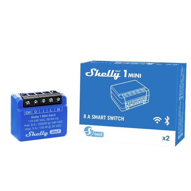 Un interruttore intelligente Shelly 1 Mini 8A blu accanto alla sua confezione. Le opzioni di connessione sono WLAN e Bluetooth.