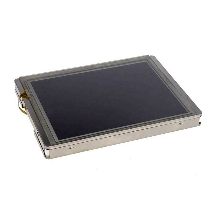 Uno schermo LCD rettangolare con cornice metallica, leggermente inclinato, su sfondo bianco.
