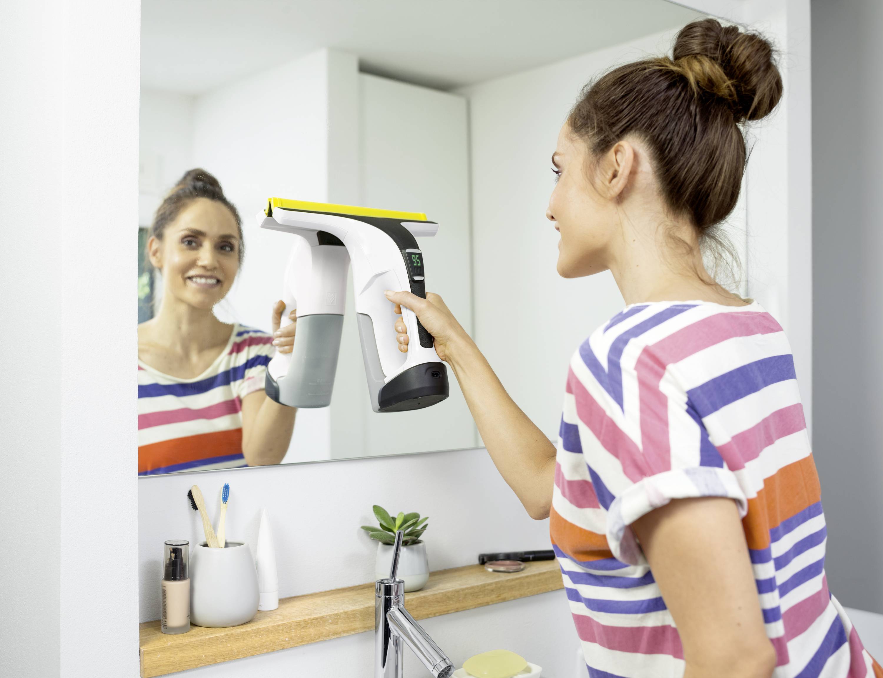 Kärcher Home & Garden WV 6 Plus Lavavetri Bianco, Nero Quantità di batterie ricaricabili incluse 1-5