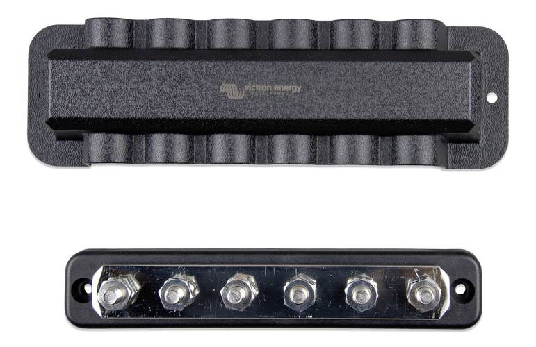 'Victron Energy Busbar' con custodia nera e sei punti di connessione su sfondo nero, mostra componenti di connessione elettrica.