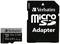 Una scheda microSD nera di Verbatim con capacità di archiviazione da 512 GB accanto a un adattatore compatibile.
