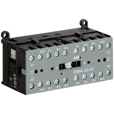 Un dispositivo elettrico di commutazione con più connessioni a vite e etichette. Contrassegnato con 'ABB' e numero di modello 'VB6A-30-01'.