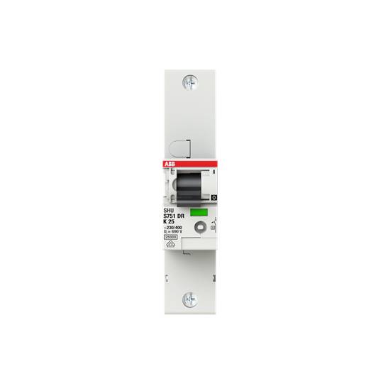 Un interruttore elettrico di protezione ABB, modello SHU S751 DR, in bianco, montato su un supporto grigio, con indicatore di colore rosso e verde.