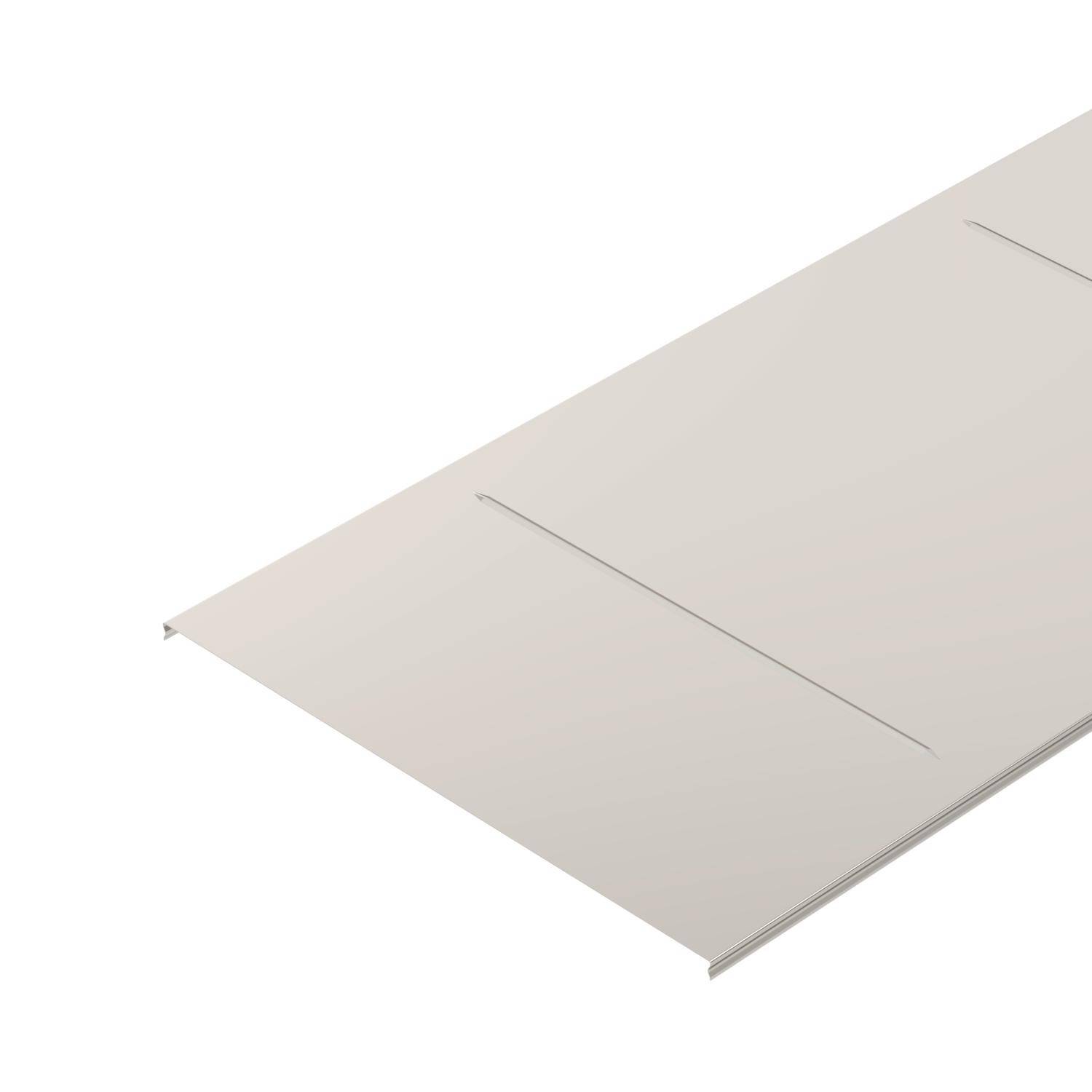 Pannello semplice, bianco, rettangolare con superficie liscia e linee sottili, adatto per rivestimenti soffitto o parete.