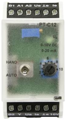 Un dispositivo di controllo elettrico con interruttore manuale e automatico e manopola di regolazione. Etichettatura 'PT-C12', display '0-10V DC, 0-20 mA'.