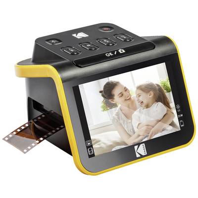 Un dispositivo digitale con uno schermo mostra l'immagine di una madre e una figlia sorridenti. Un nastro di pellicola sporge lateralmente dal dispositivo.