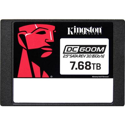 SSD Kingston DC600M. 2,5 pollici SATA, capacità di 7,68 TB. Numero modello sull'etichetta. Involucro nero con elemento di design rosso.
