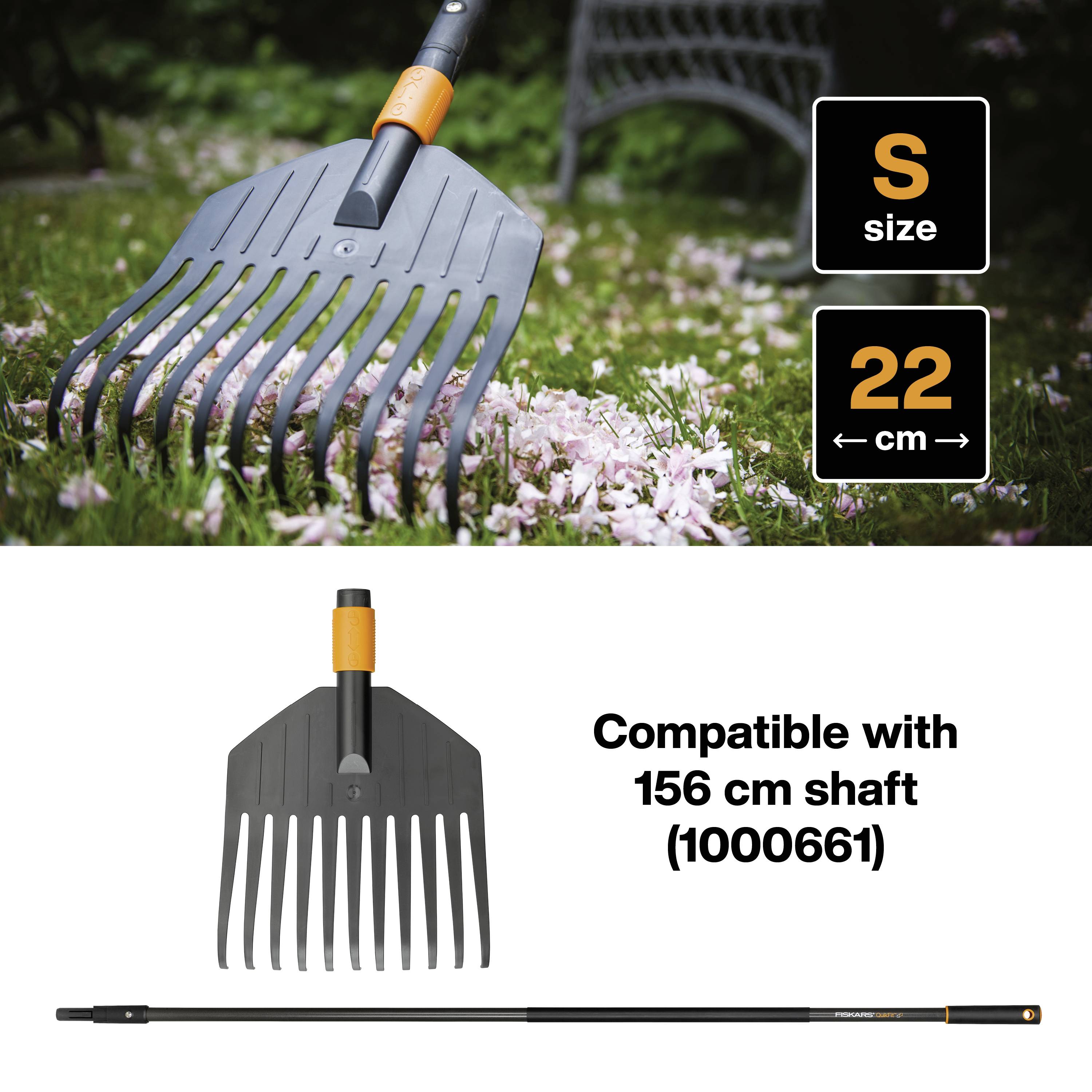 Rastrello con manico nero e impugnatura arancione sull'erba, larghezza 22 cm, con testo: 'Compatibile con manico da 156 cm (1000661)'.