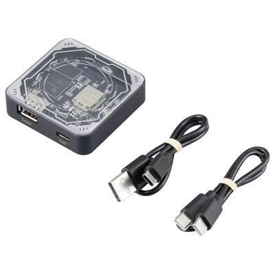 Un adattatore quadrato, trasparente, con connettori e due cavi USB associati. Adatto al collegamento di dispositivi elettronici.