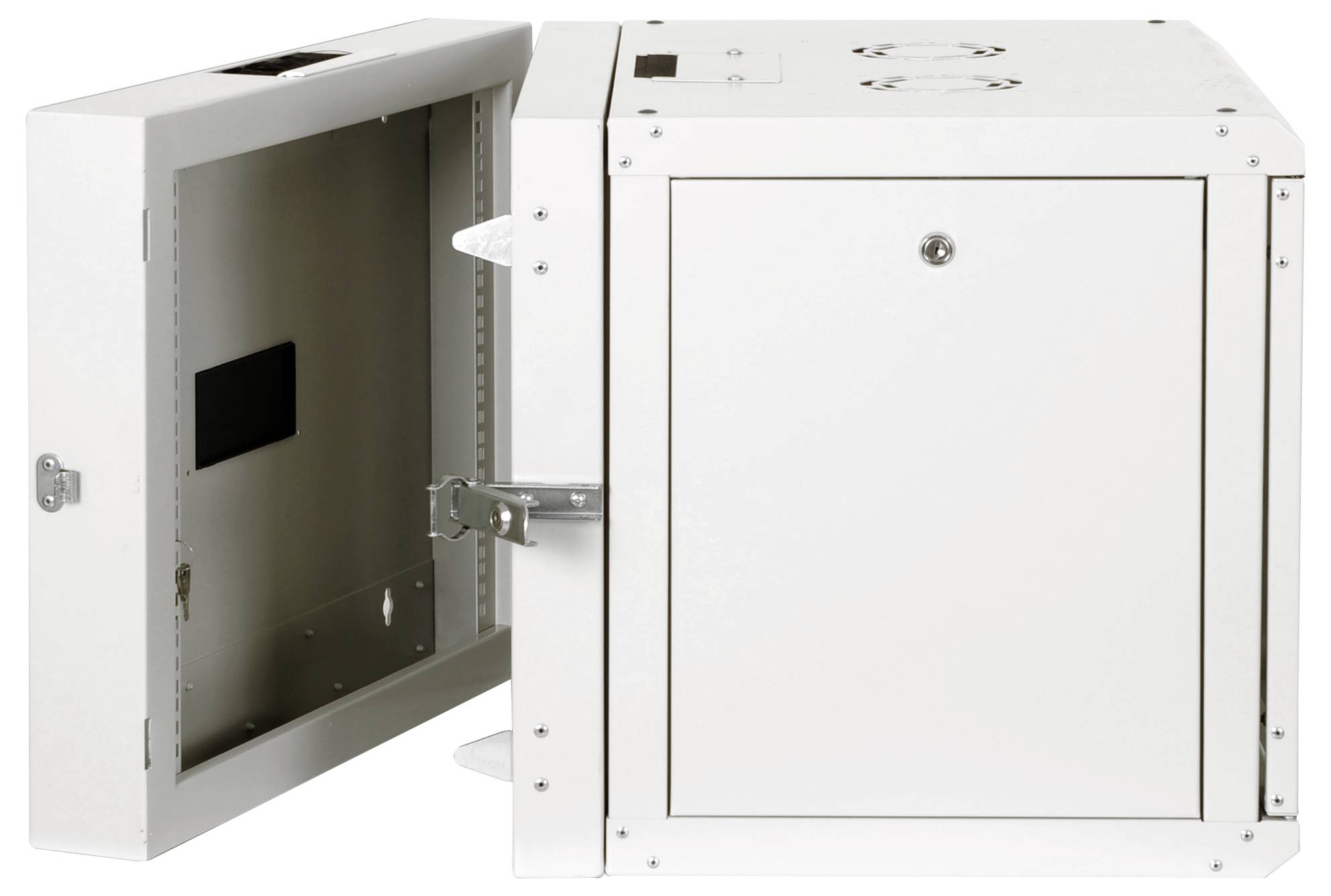 Un involucro metallico bianco con una porta aperta, che mostra staffe di montaggio all'interno. L'involucro è rettangolare e presenta un pannello frontale con serratura.