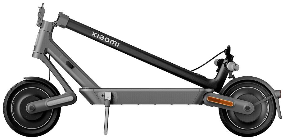 Monopattino elettrico nero ripiegato, marchiato 'xiaomi' sul telaio, ripreso di lato.