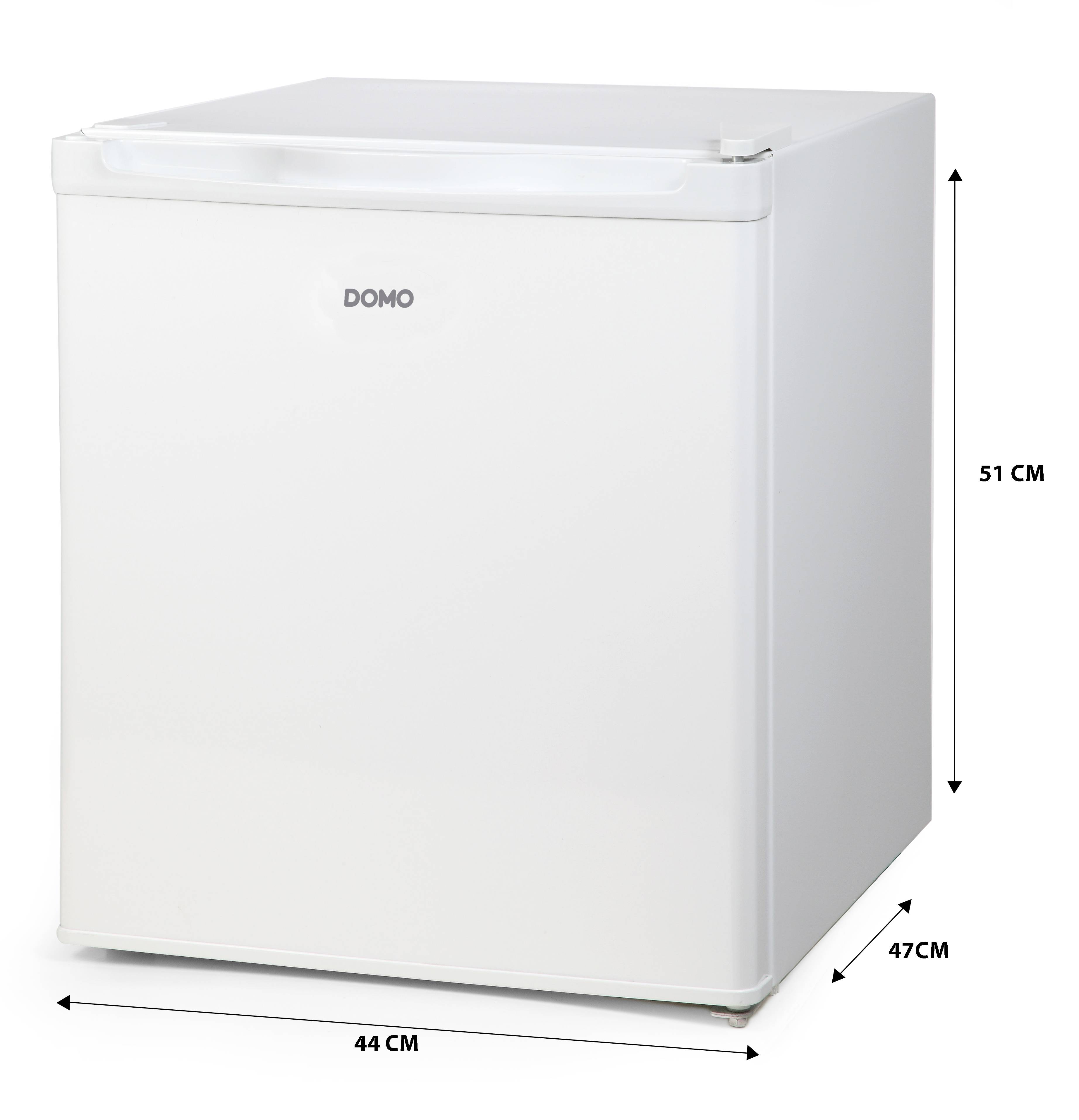 Mini frigorifero bianco con dimensioni di 51 cm di altezza, 44 cm di larghezza e 47 cm di profondità.