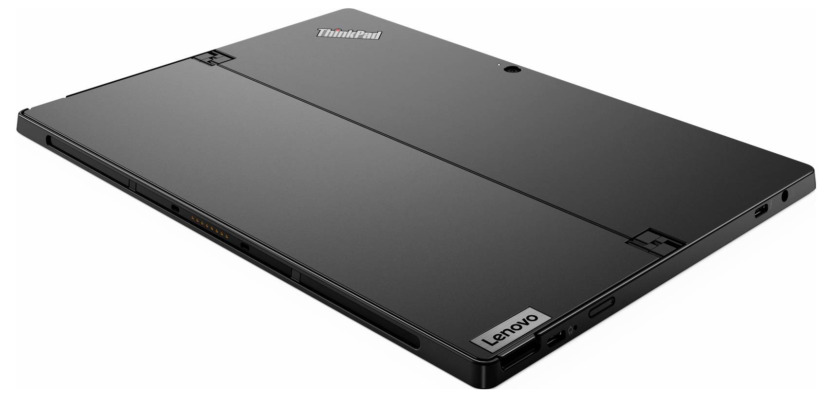 Laptop Lenovo ThinkPad nero chiuso, piatto, con il marchio sulla parte posteriore.