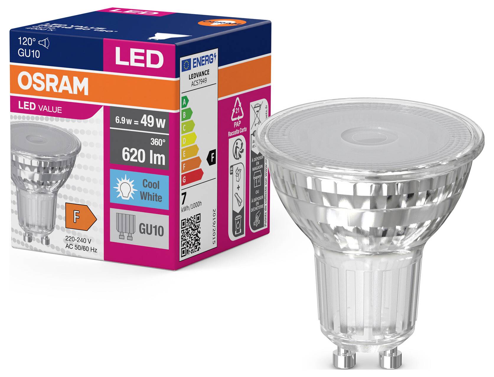 Una lampadina LED del marchio OSRAM in confezione. Offre 620 lumen, potenza di 6,9W, equivalente a 49W, e appartiene alla classe energetica F.