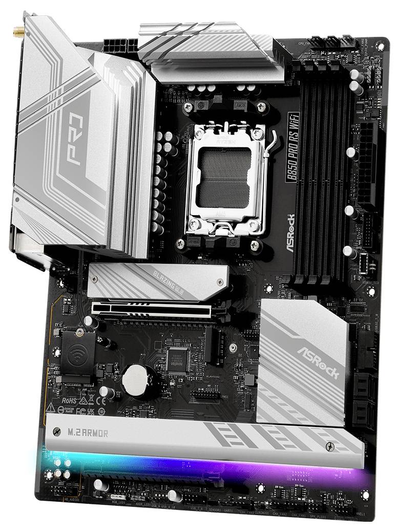 Una scheda madre nera ASRock, modello B650 PRO RS WiFi, con multiple porte e dissipatori di calore; per computer ad alte prestazioni.