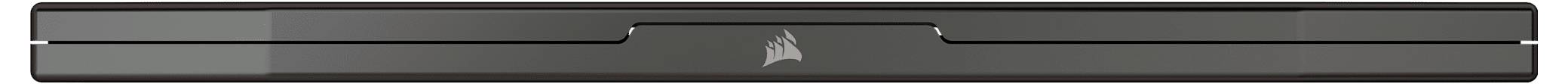 Un dispositivo nero, rettangolare, dal design essenziale e moderno, con un piccolo logo al centro.