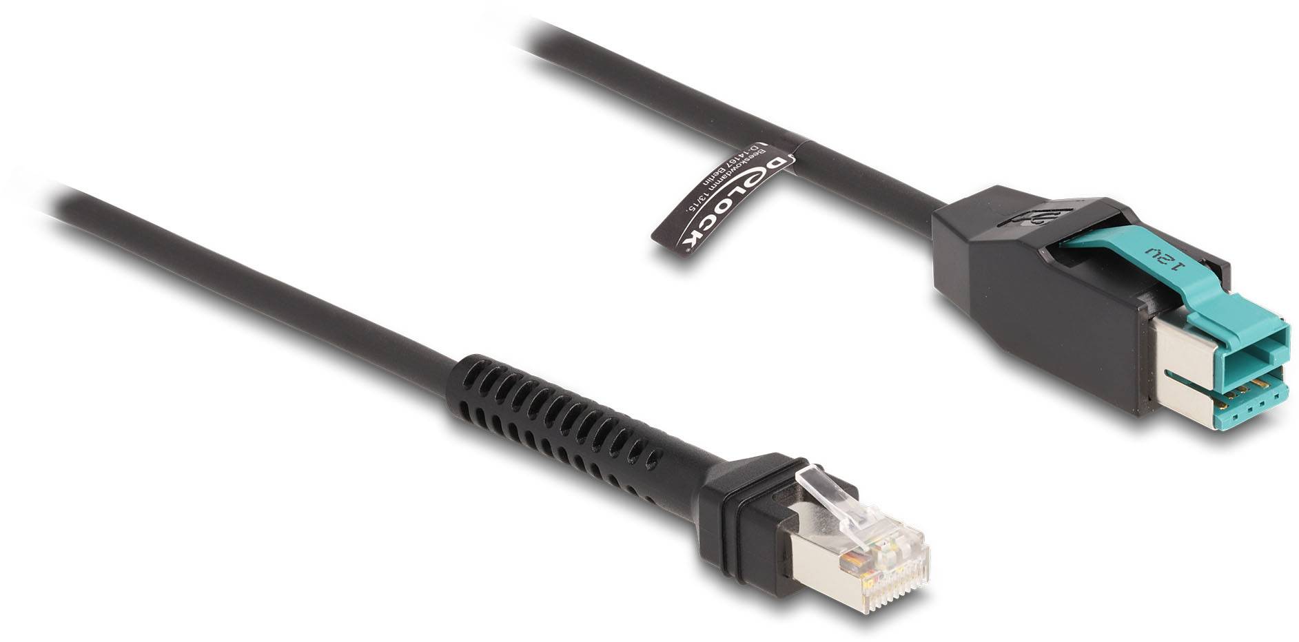 Un cavo patch con un connettore RJ45 su un lato e un connettore MPO sull'altro. Viene utilizzato per connessioni di rete.