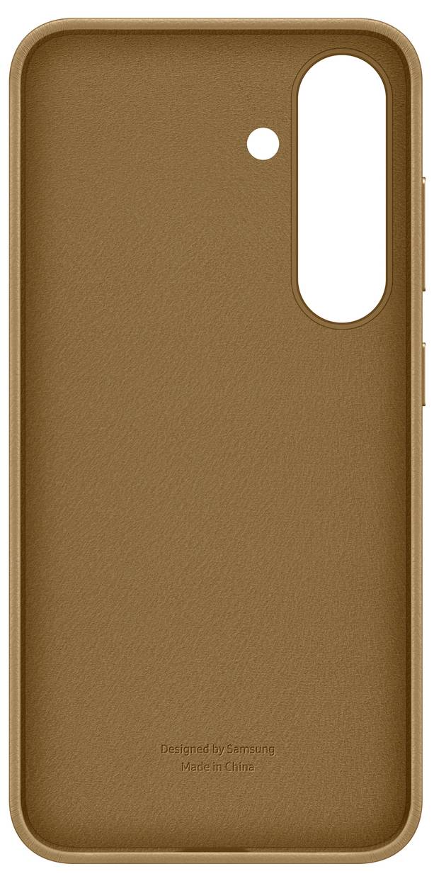 'Cover marrone e strutturato per cellulare con foro per la fotocamera e piccolo testo: "Progettato da Samsung. Prodotto in Cina".'