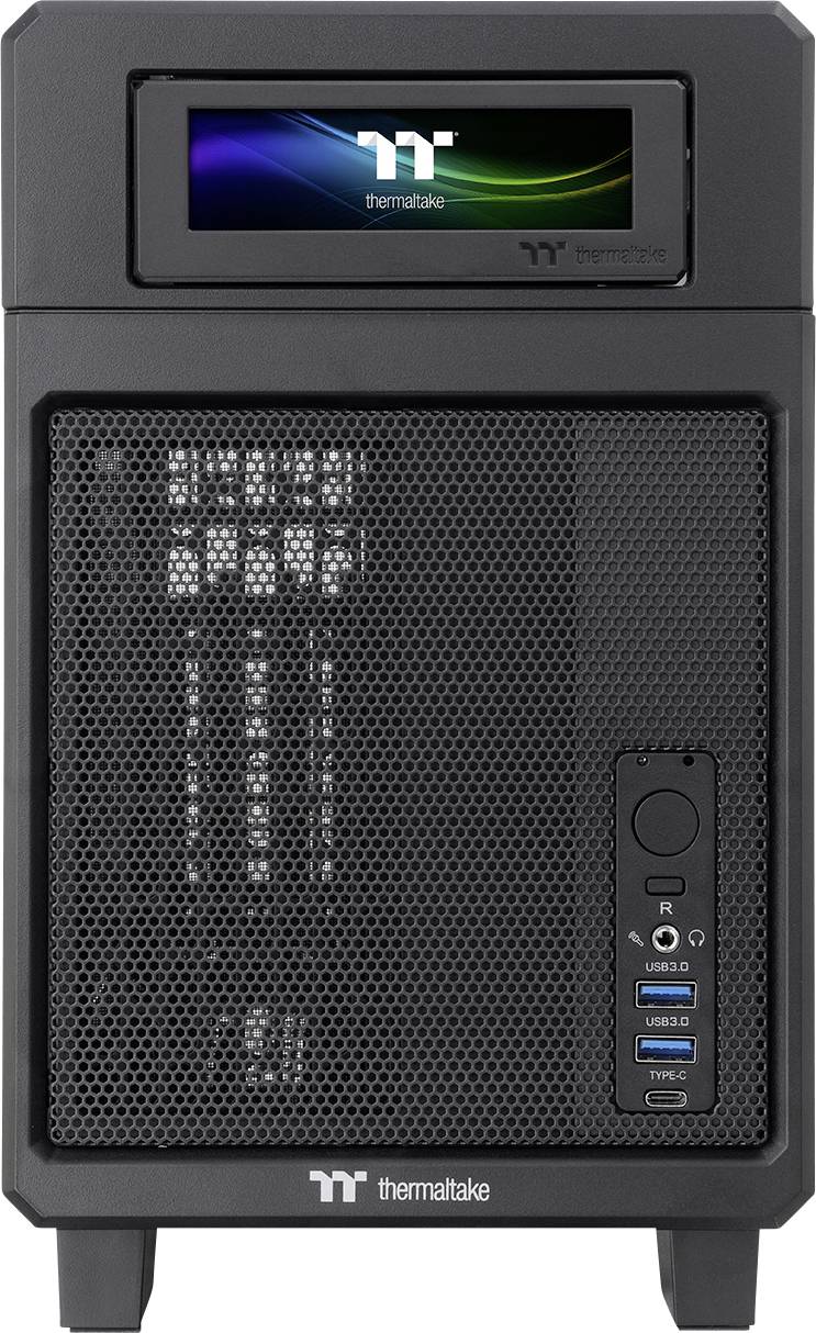 Un tower nero per computer con logo Thermaltake, porte USB e griglie di ventilazione sul lato frontale.