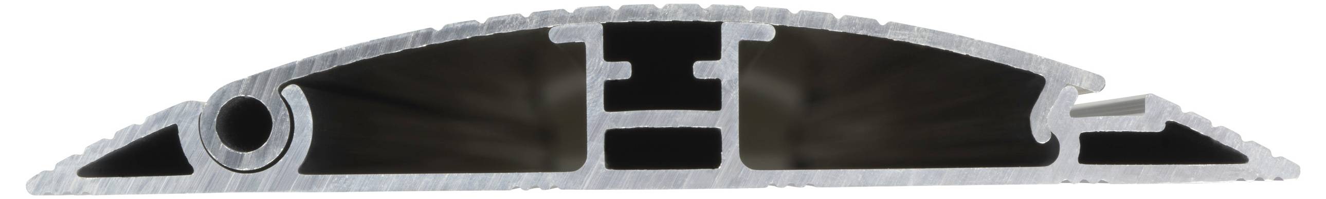 Sezione trasversale di un profilo metallico con vari canali e sagomature, probabilmente destinato ad applicazioni tecniche o fissaggi.