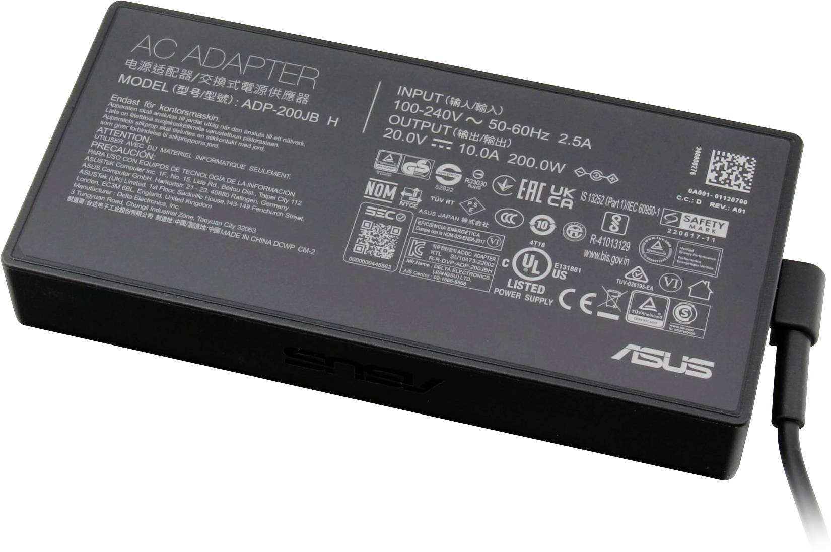 L'immagine mostra un adattatore di alimentazione AC Asus nero con specifiche stampate. Ha ingressi da 100-240V e uscite da 20V, 10A.