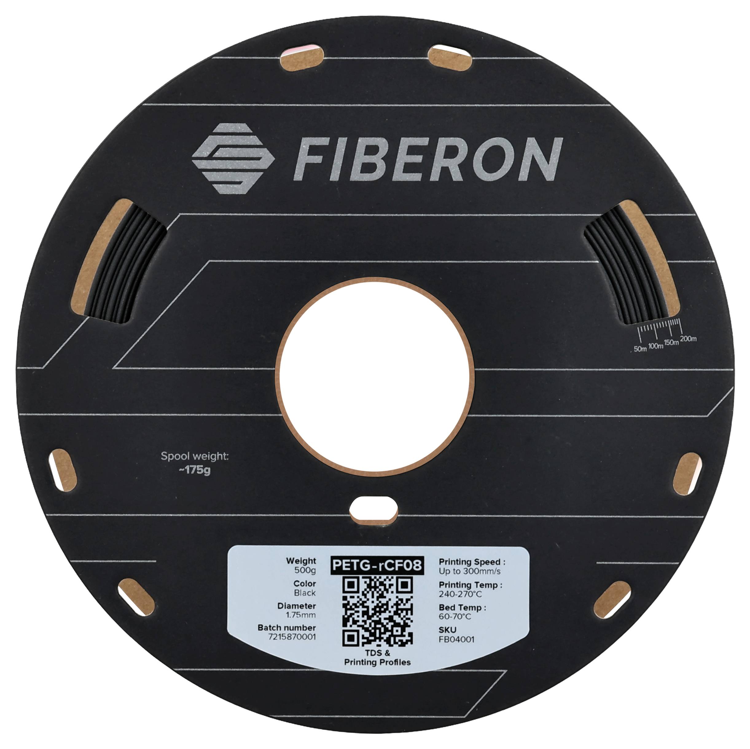 Bobina di fibra nera con logo 'FIBERON'. L'etichetta mostra: massa della bobina, peso, colore, diametro, codice QR, SKU, numero di lotto.