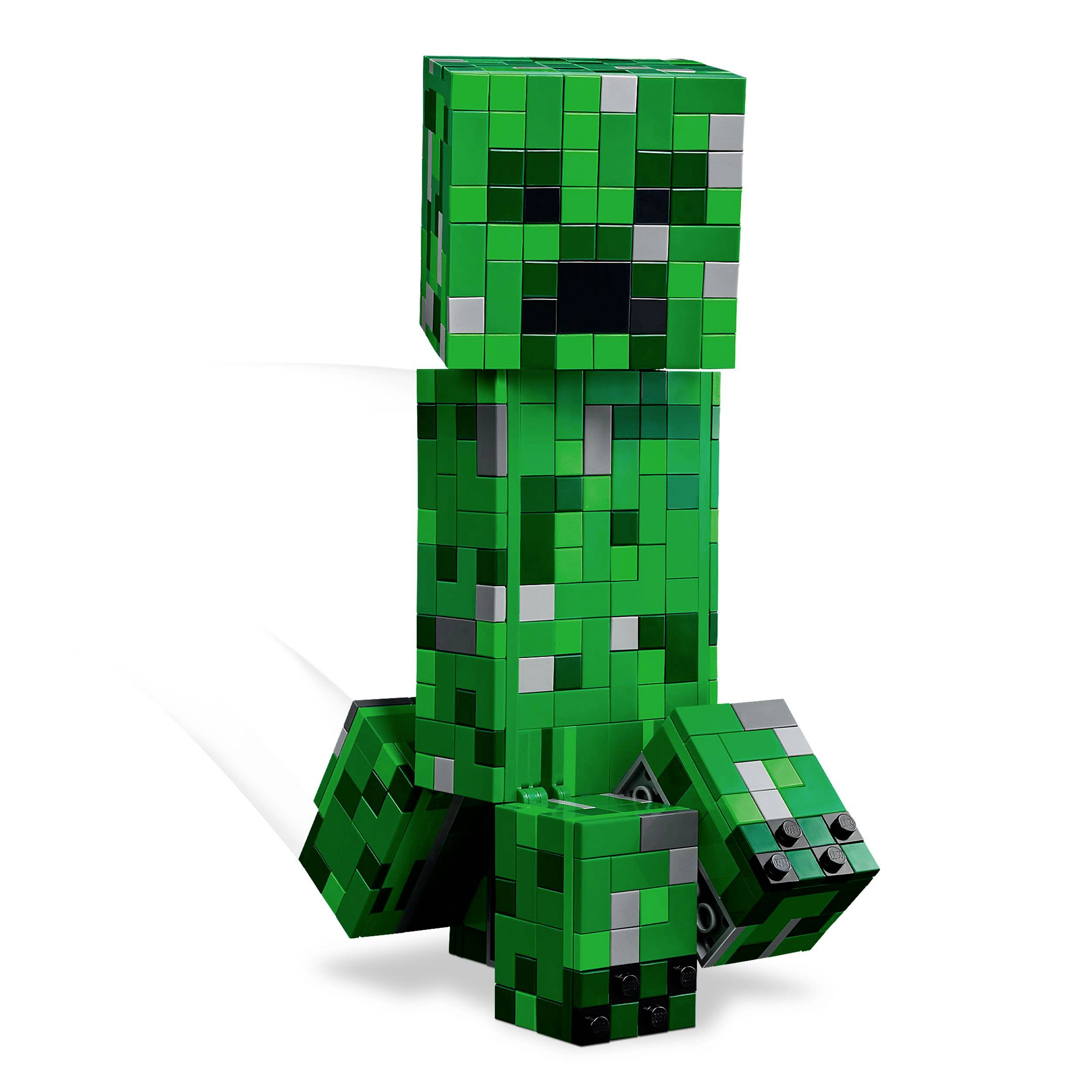 Personaggio giocattolo verde pixelato in plastica con struttura a blocchi, simile a un Creeper di un popolare videogioco.