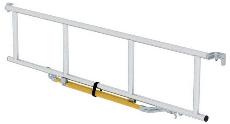 Una scala telescopica in argento in forma compatta e ripiegata. Ha un archetto di sicurezza giallo nel mezzo.