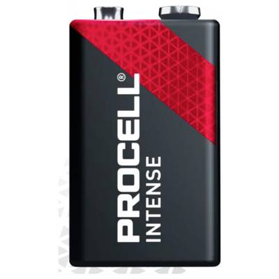 Batterie Procell Intense con striscia diagonale rossa su sfondo nero.