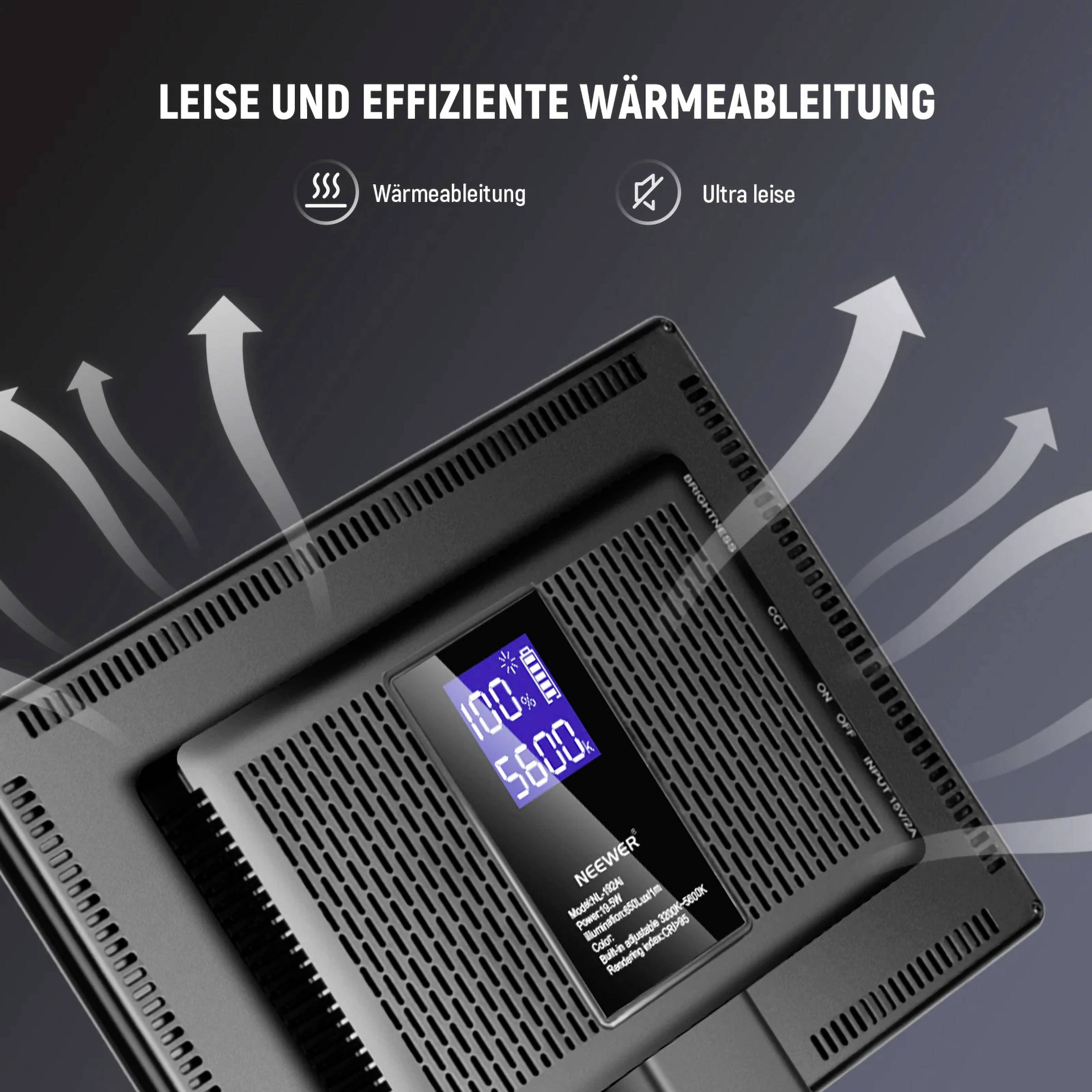 Uno schermo visto da dietro con rappresentazione della dissipazione del calore. In alto c'è scritto 'Dissipazione del calore silenziosa ed efficiente'. Un display digitale mostra dei numeri.
