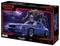 Confezione del kit modello mostra il 'Chevy Camaro di Billy' di Stranger Things. Sullo sfondo: dettaglio del Starcourt Mall con una creatura.