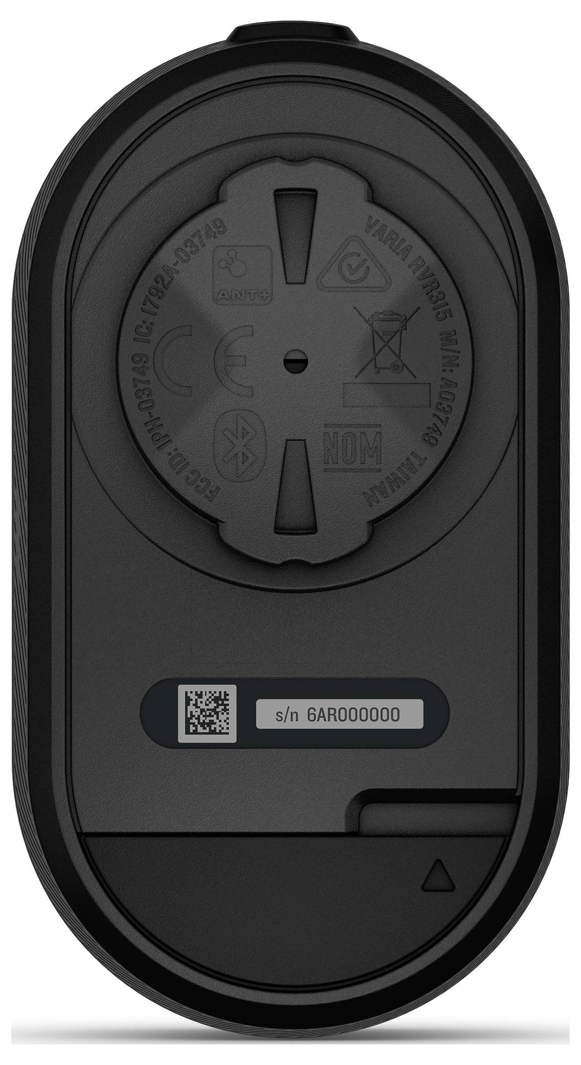 Retro di un dispositivo elettronico con elementi di fissaggio rotondi e un codice QR, accanto al numero di serie 's/n 6AR000000'.