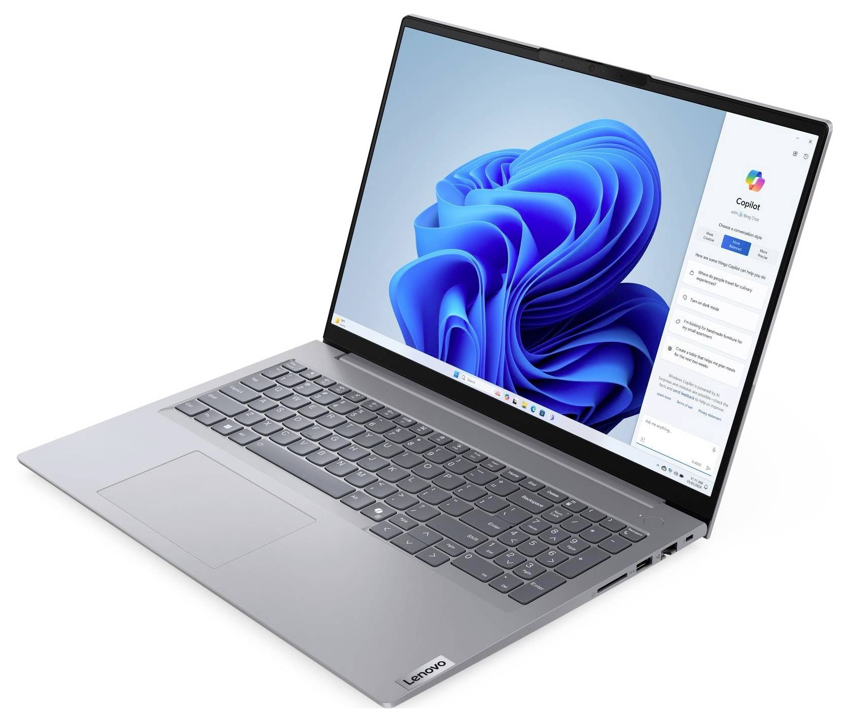 Un laptop argentato che mostra sullo schermo un pattern astratto blu a sinistra e una barra laterale con un'interfaccia utente contenente testo e icone sulla destra.