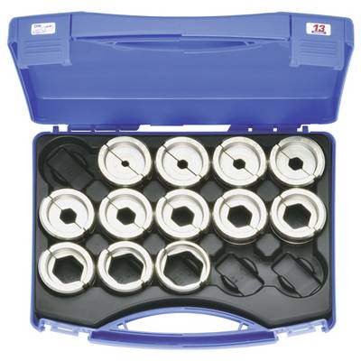 Un contenitore di plastica blu contiene collets metallici di varie dimensioni disposti in file, probabilmente destinati all'uso in macchine CNC o attrezzature simili.