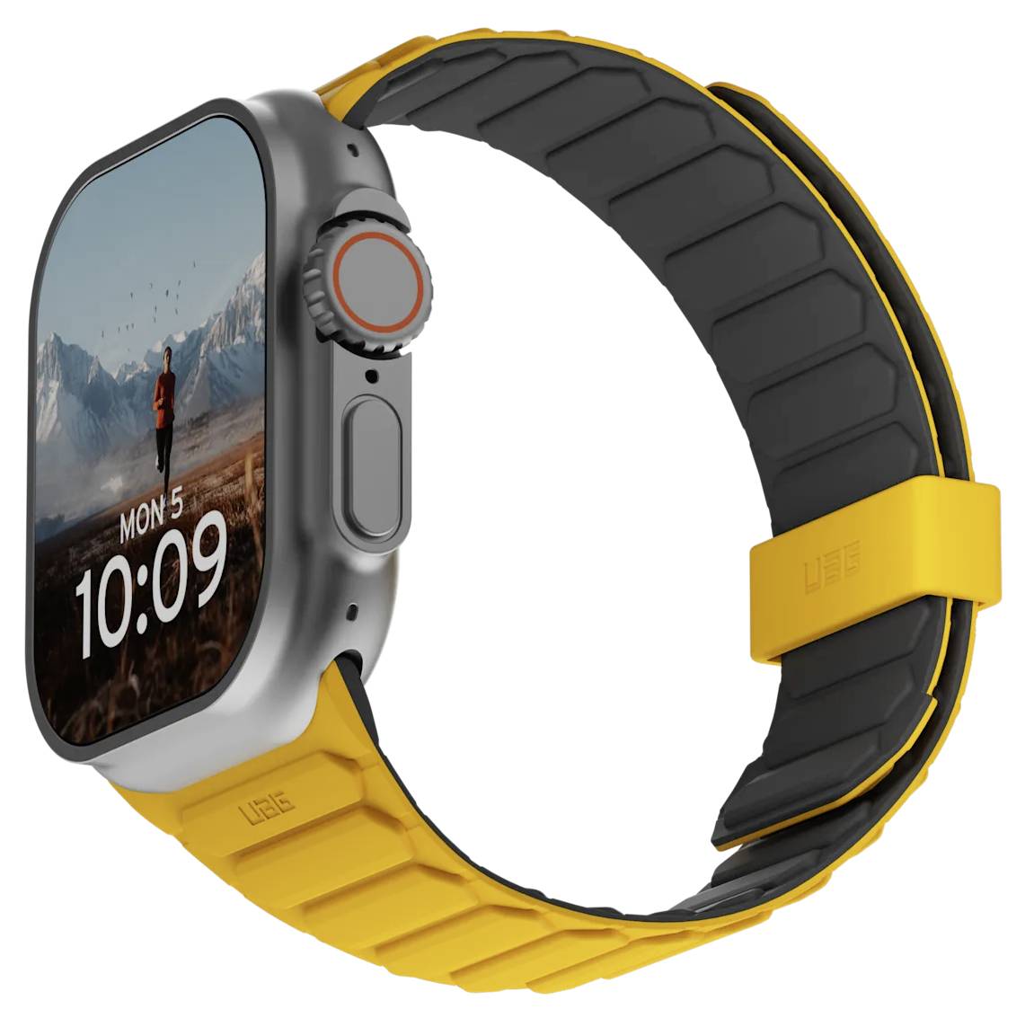 Smartwatch con un cinturino giallo e nero che mostra l'ora '10:09' e la data 'Lun 5' su uno schermo con uno sfondo di paesaggio montano.