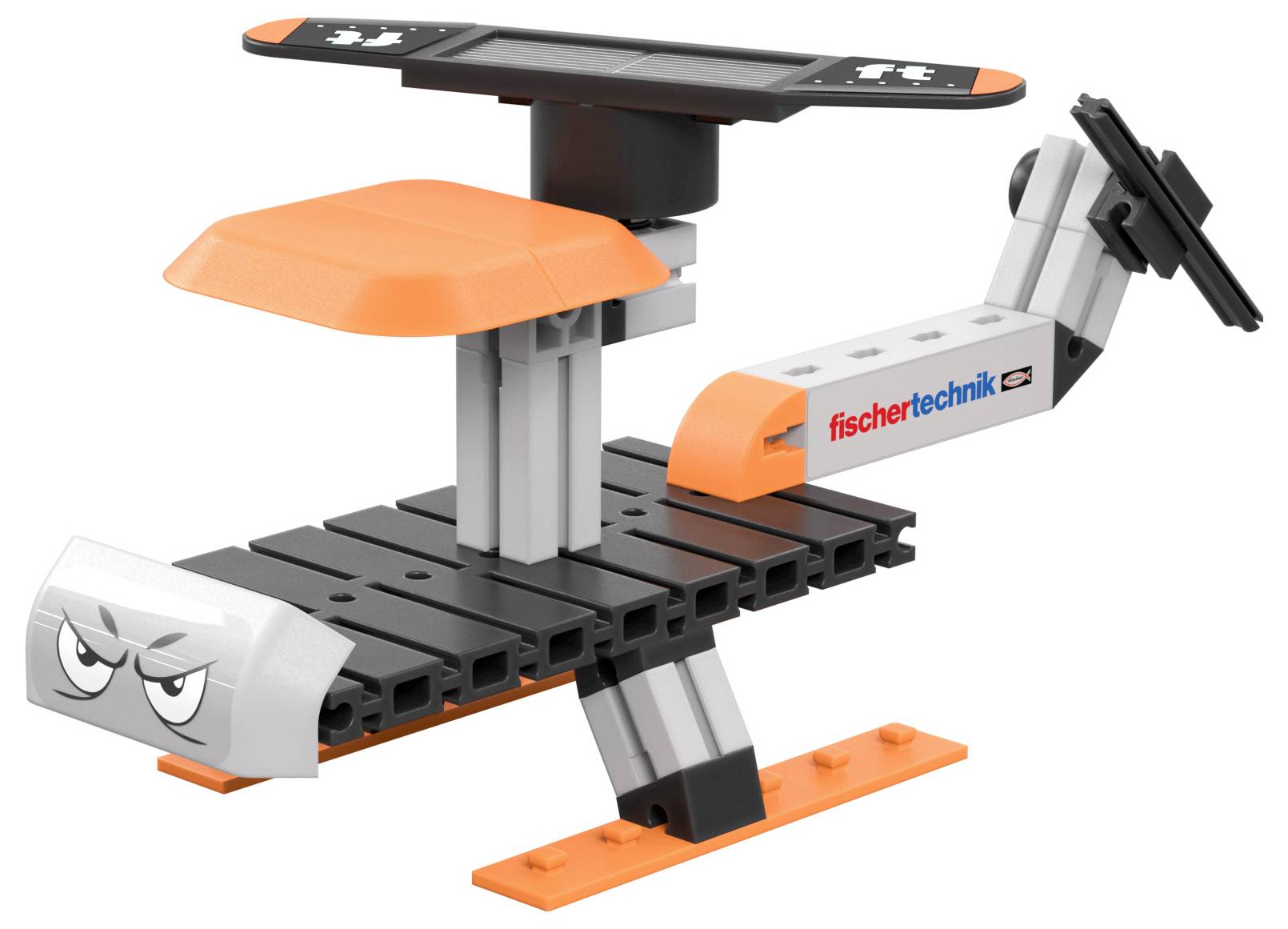 Un piccolo modello robotico con una base arancione, componenti grigi e neri, e un volto espressivo. Sembra essere educativo o per bambini.