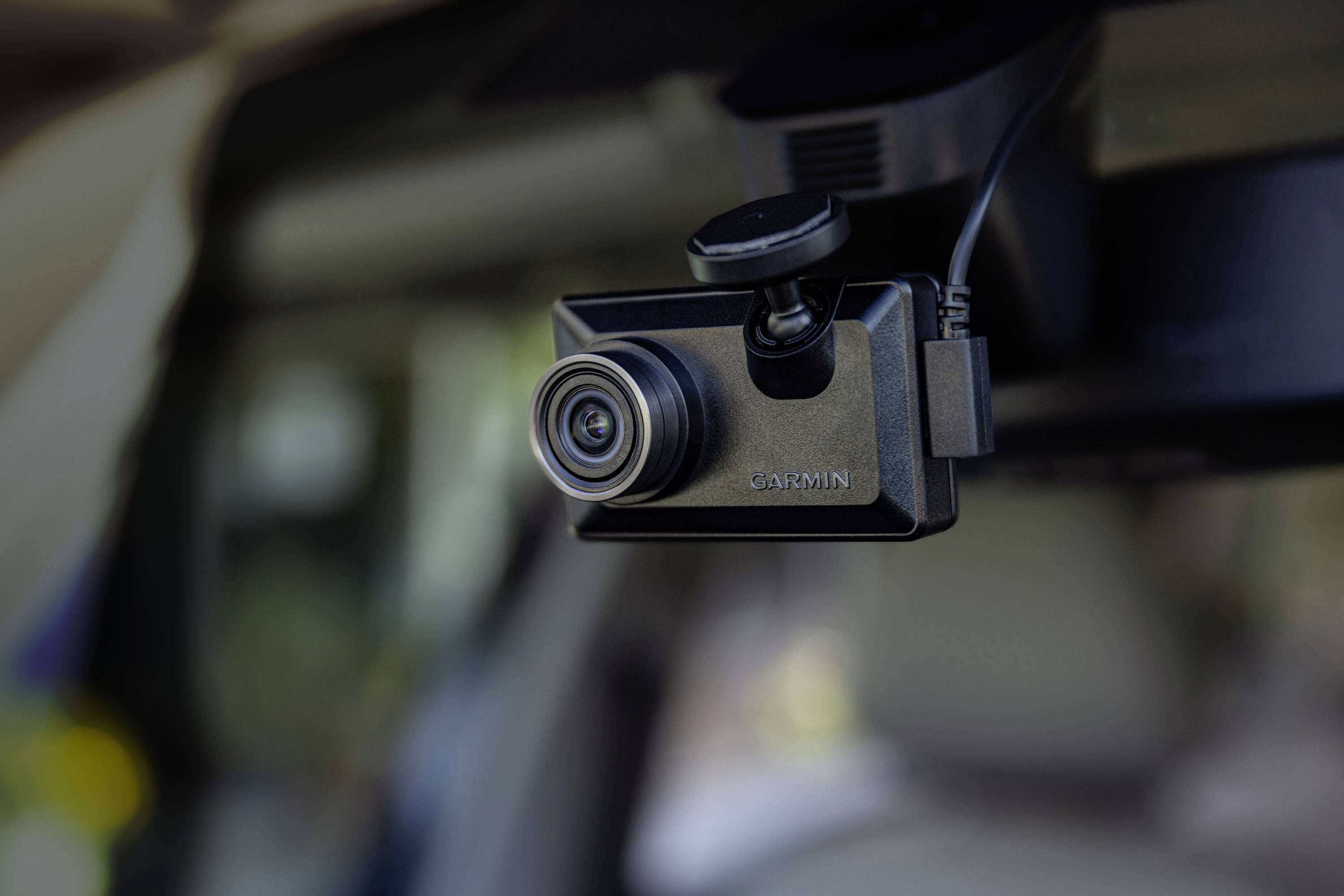 Garmin X210 Dashcam con GPS Batteria ricaricabile, Segnalatore di collisione, Display, Assistente di guida, G-Sensor, GP-11