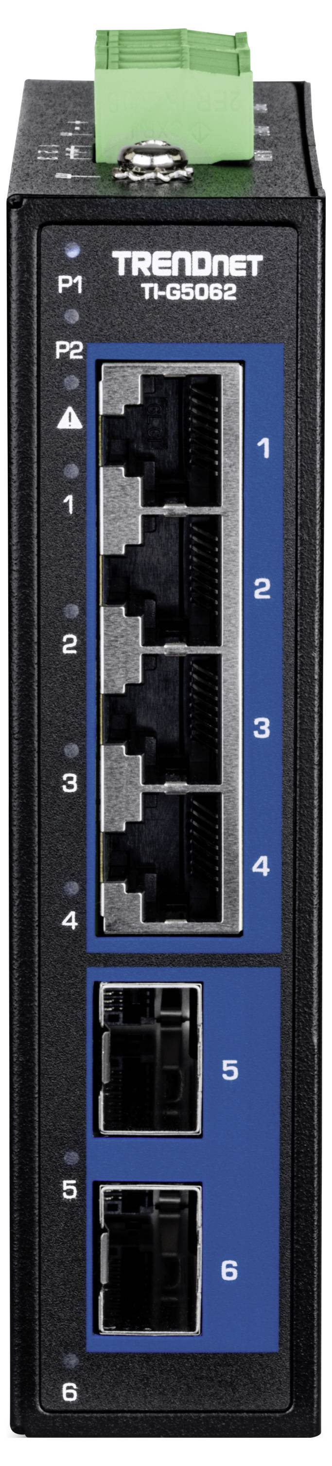 Uno switch Ethernet industriale con quattro porte Ethernet e due slot SFP in fibra ottica su un pannello blu.