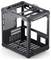 Un case per computer in acciaio nero con design minimalista, che presenta molteplici slot per componenti e ampi spazi di ventilazione.