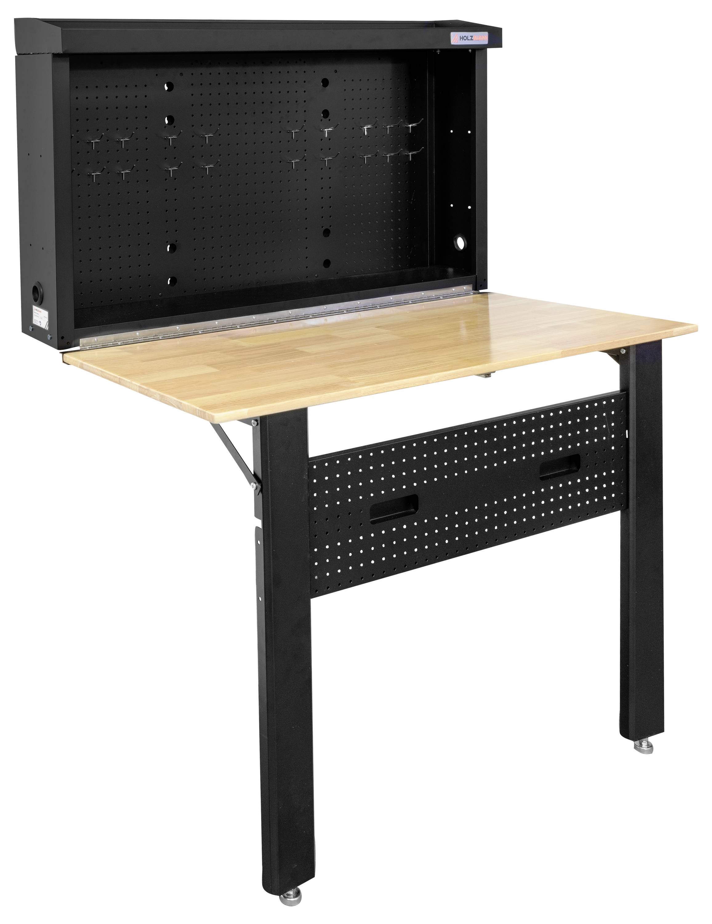 Un banco da lavoro con un piano in legno e gambe in metallo. Ha un pannello posteriore in pegboard nero con ganci per la conservazione e l'organizzazione degli attrezzi.