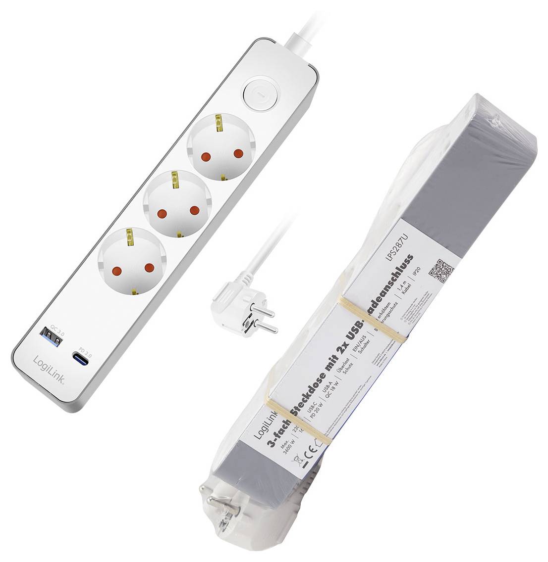 Una multipresa con tre prese elettriche e porte USB è mostrata accanto a un adattatore di alimentazione confezionato con l'etichetta 'LogiLink'.