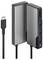 Un hub USB-C con porte multiple, che include tre porte USB-A e HDMI, con un cavo connettore USB-C, progettato per espandere la connettività dei dispositivi.