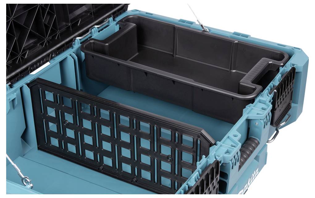 Una cassetta portautensili turchese aperta con scomparti neri e una sezione a griglia per l'organizzazione, che mostra un ampio spazio di archiviazione.