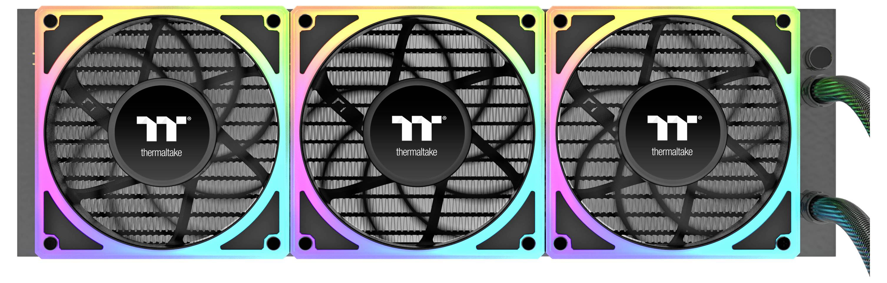 Tre ventole per raffreddamento del computer con illuminazione RGB disposte affiancate, ciascuna con il logo 'thermaltake' al centro, collegate tra loro da cavi.