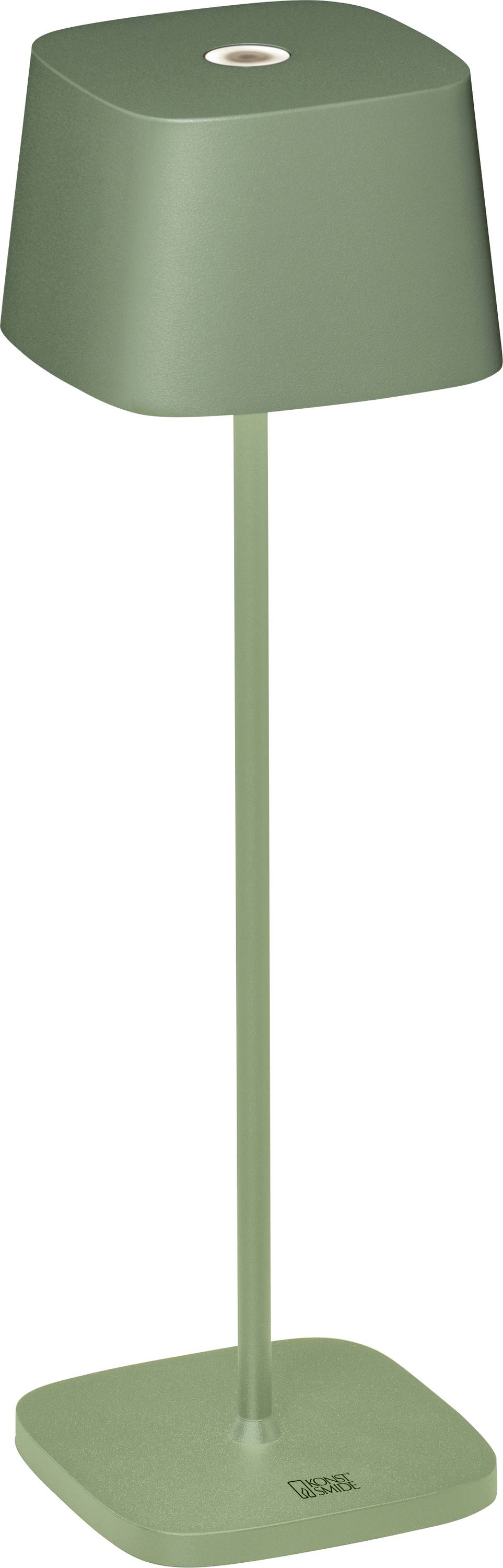 Una lampada da terra elegante e moderna di colore verde, con base quadrata e paralume, progettata per interni contemporanei.