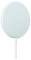 Un pad di ricarica wireless rotondo, piatto, bianco con un cavo collegato nella parte inferiore.