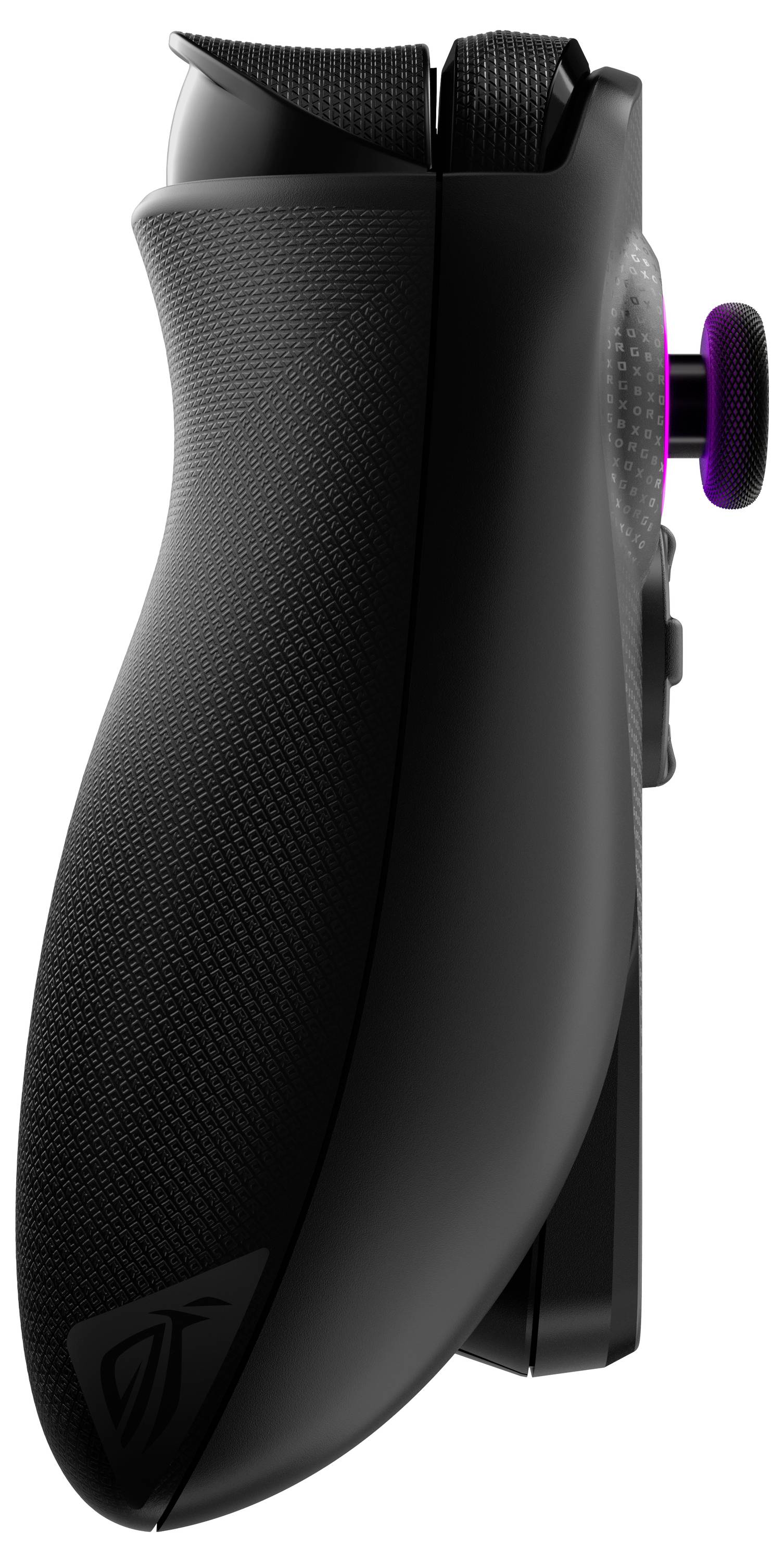 Un controller da gioco nero e raffinato, visto di lato, che mostra un design ergonomico dell'impugnatura e un pulsante con accenti viola, enfatizzando comfort e stile.